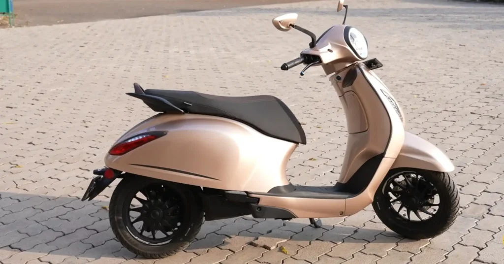 Bajaj Chetak Premium